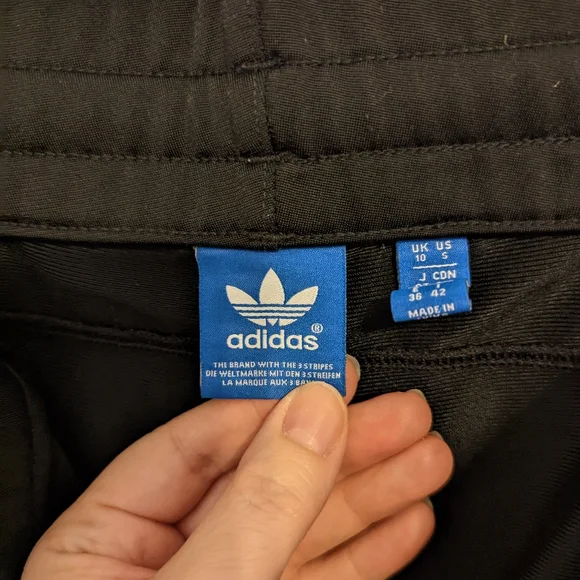 Track pants - Picture 5 of 6